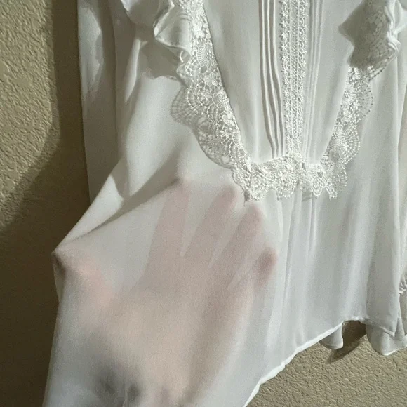 Anthropologie/eri+ali White Blouse - Picture 5 of 12